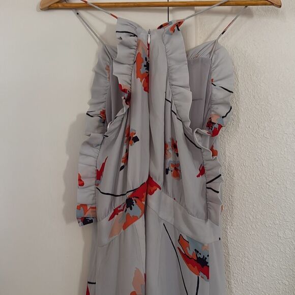 Anthropologie Paper Crown Ruffle Poppy White Water Floral Jumpsuit sz Small - Picture 13 of 16